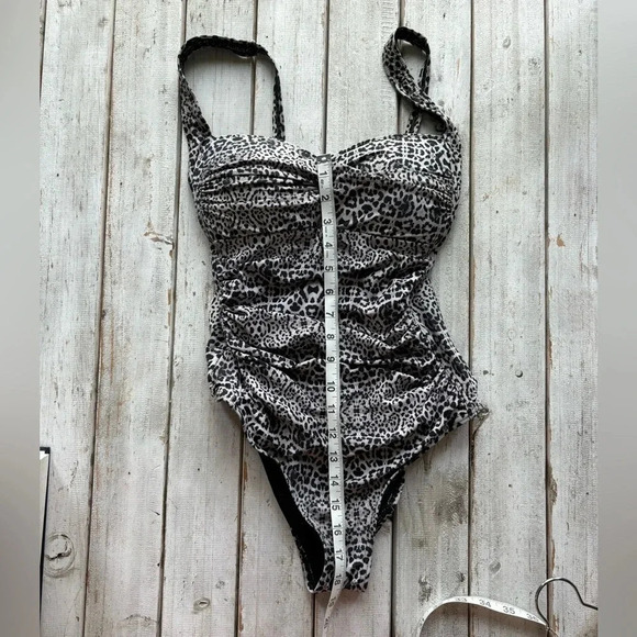 Nip Tuck Swimwear, cheetah print, ruched, one piece, adjustable, swimsuit, USA 6 - Picture 3 of 11